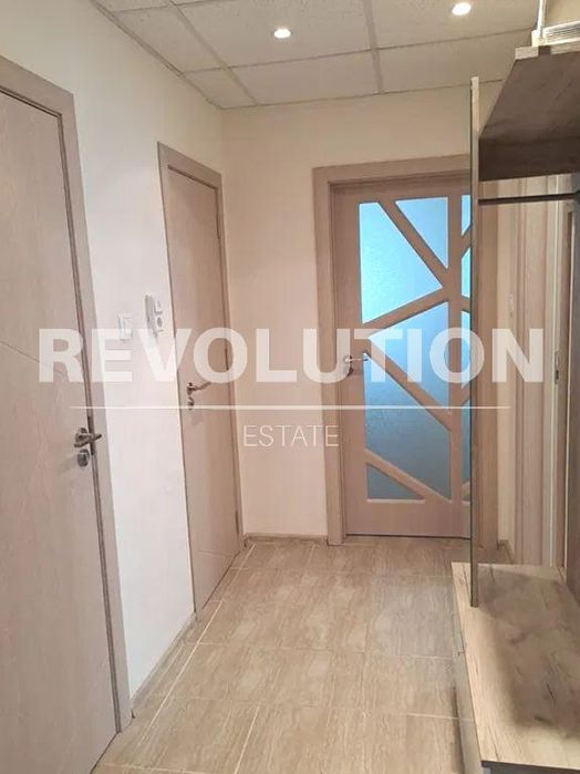 Дава се под наем Тристаен апартамент в Варна, Чаталджа - 76 кв.м за 650 € - Снимка #8