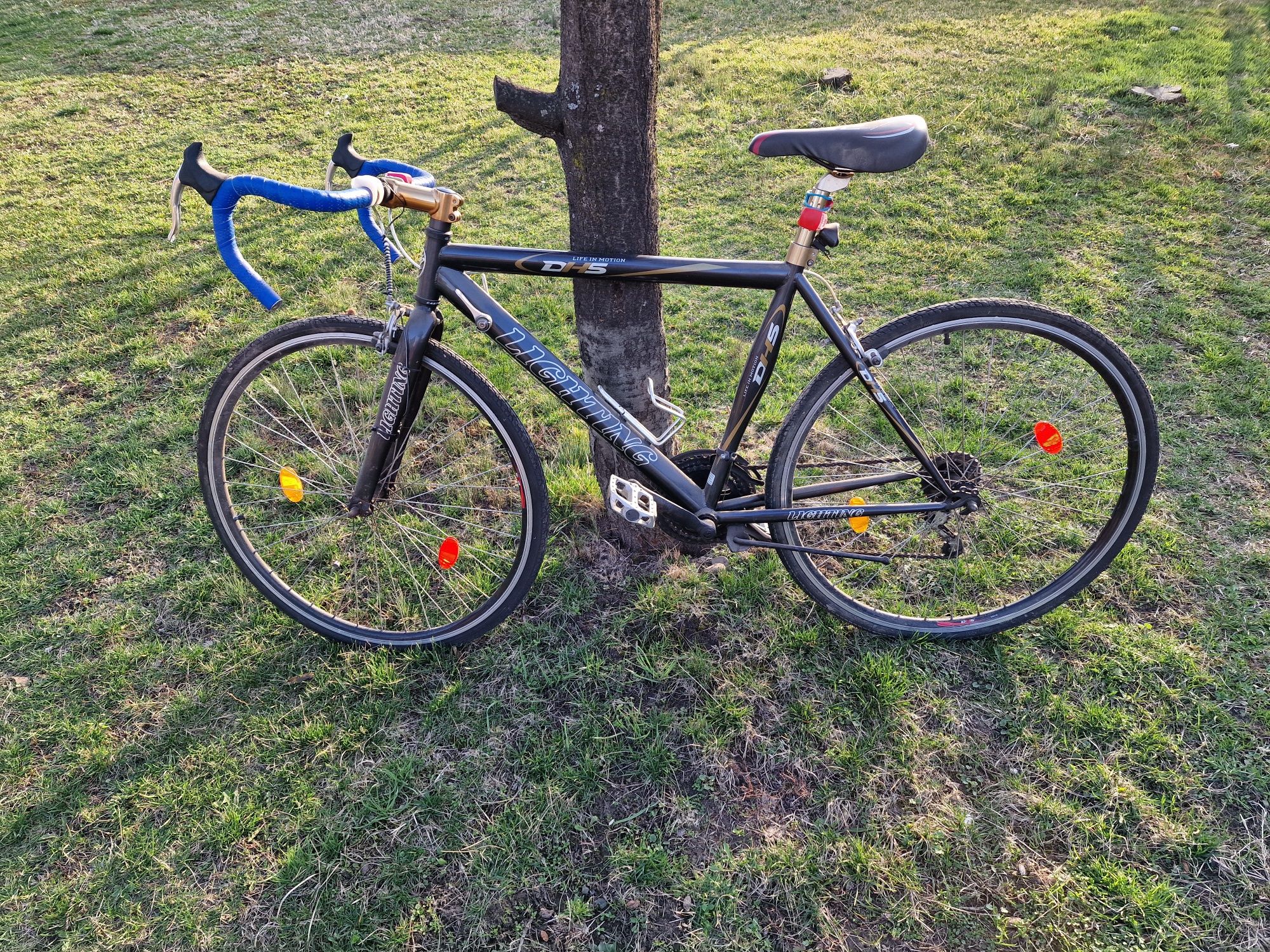 Bicicleta cursiera / semicursiera