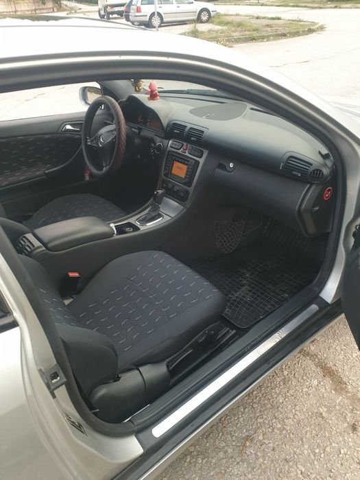 Mercedes-Benz C 180


1.8, Kупе, Употребяван, нов внос