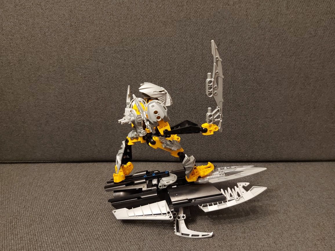 Титаны Лего Бионикл Lego Bionicle
