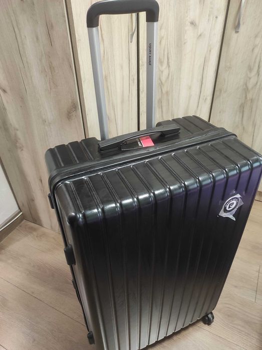 Куфар Pierre Cardin