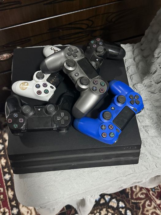 Плейстейшн  4 про