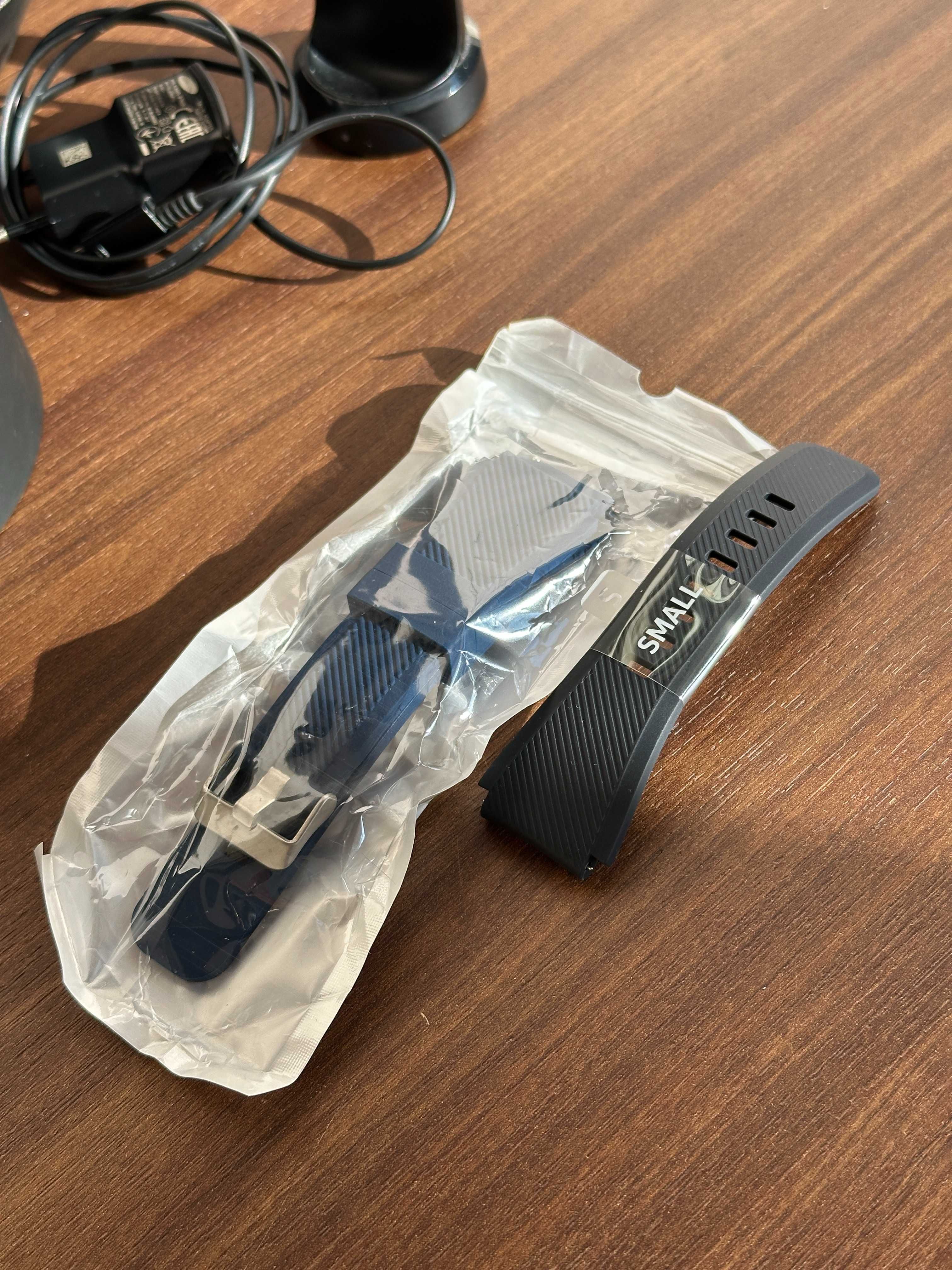 Smart часовник, Samsung Galaxy Gear S3 Frontier