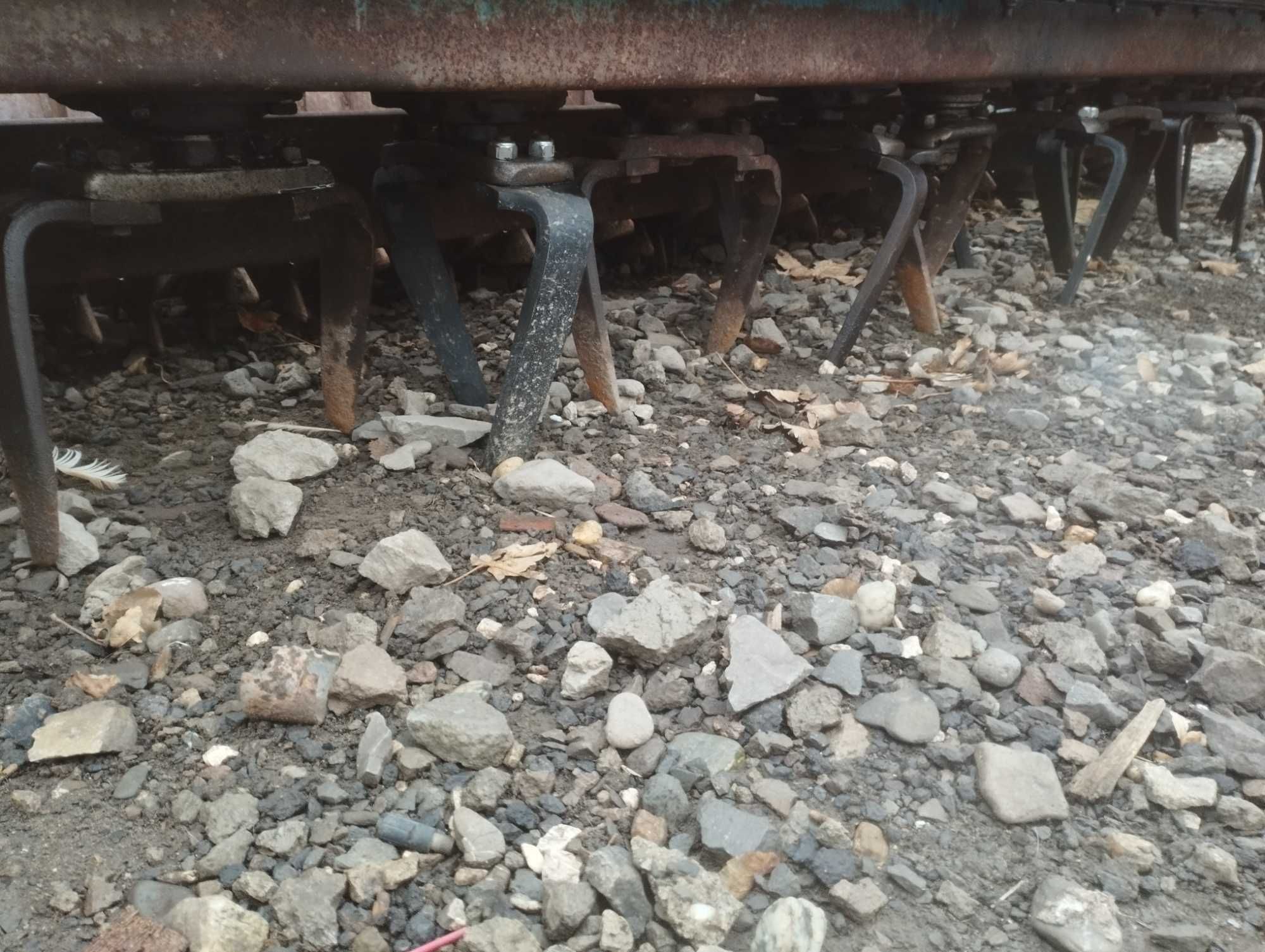Grapă rotativă Rabewerk cu semănătoare Hassia de 3 m