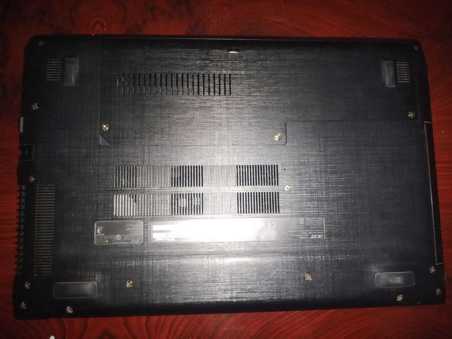 Acer  aspire  E15