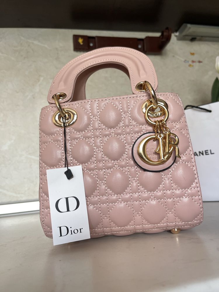 Чанта Lady Dior mini пудра