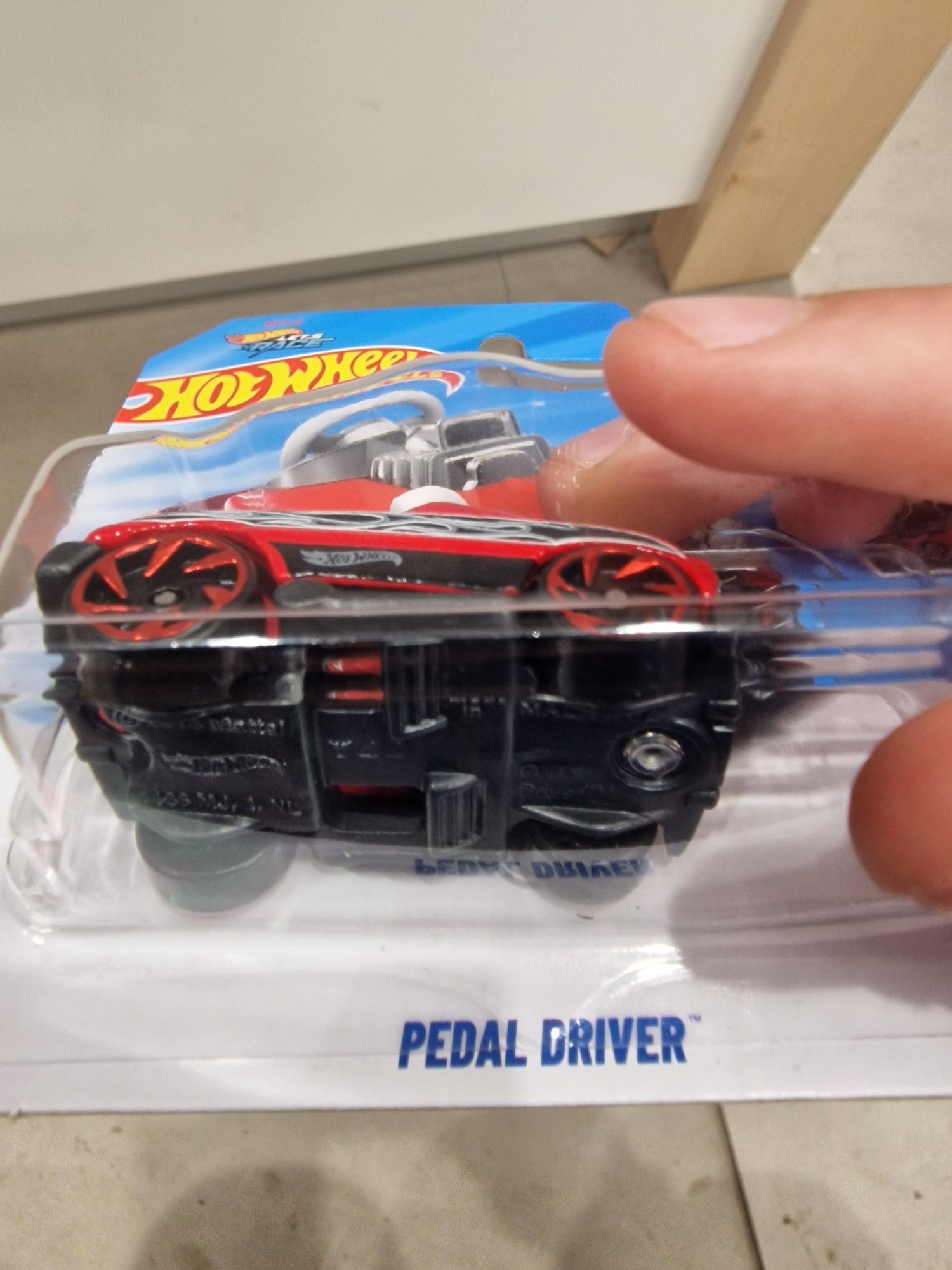 Hotwheels 2025 tresure hunt от пепко за бартер!!!