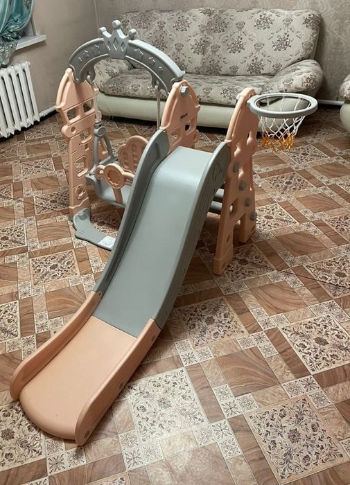 Продается горка с качелями