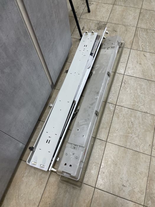 Светильники и люминесцентные лампы