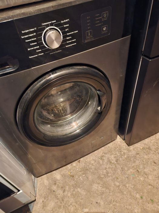 Продам холодильник и машинку