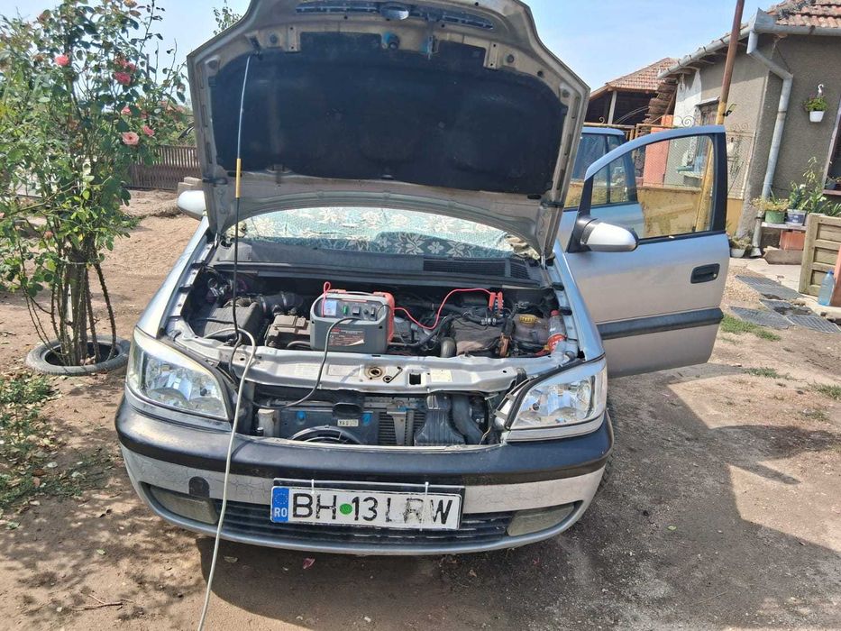 Opel zafira în stare funcționabilă