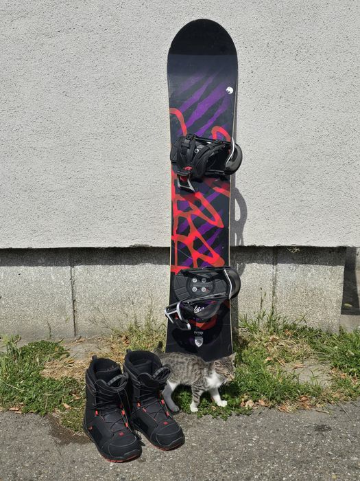Snowboard Nitro SLASH cu legături