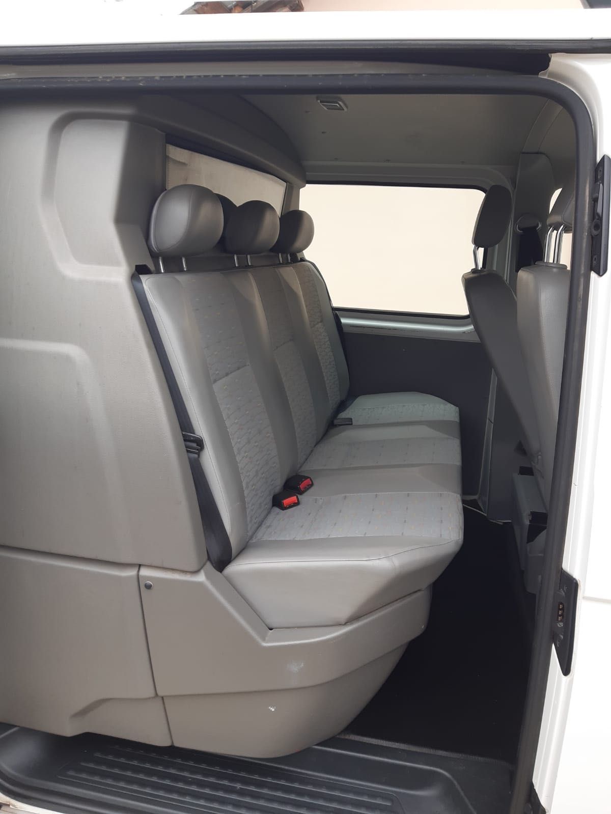 Volkswagen Transporter 2.0, 2013, 85CP