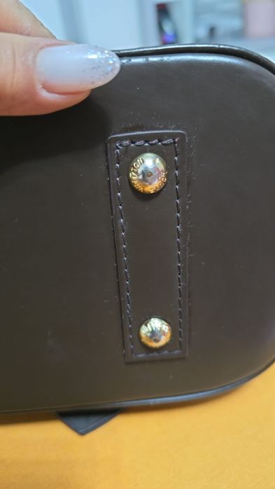 Geantă Louis Vuitton Alma BB