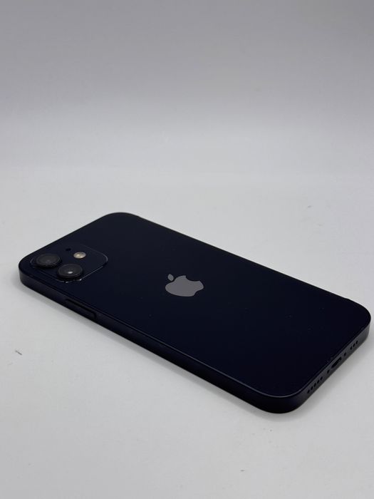Magazin vinde iphone 12 black 64gb 87% Garantie 24 luni