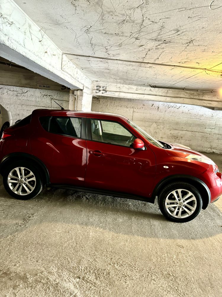 VAND / SCHIMB Nissan juke impecabil 6.000 € 1.6 benzina Full option