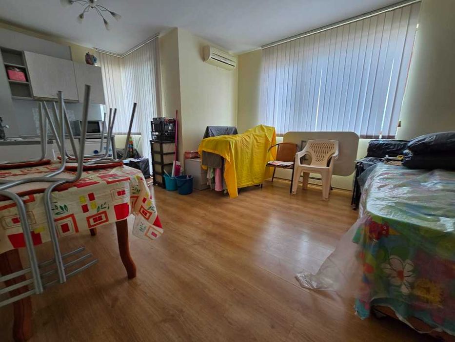 Продава се Двустаен апартамент в к.к. Слънчев бряг - 75 кв.м за 894 €/кв.м - Снимка #3