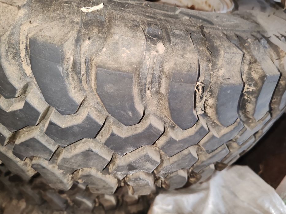 Anvelope teren dakar +jante