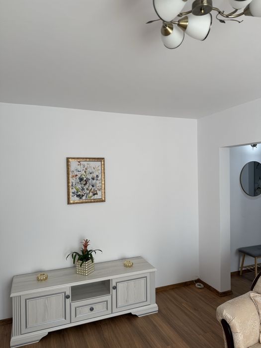 PF,inchiriez ap cu 2 camere in Pacurari,Alpha Bank