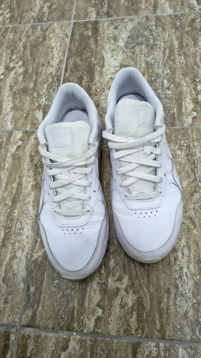Vand pantofi sport Nike