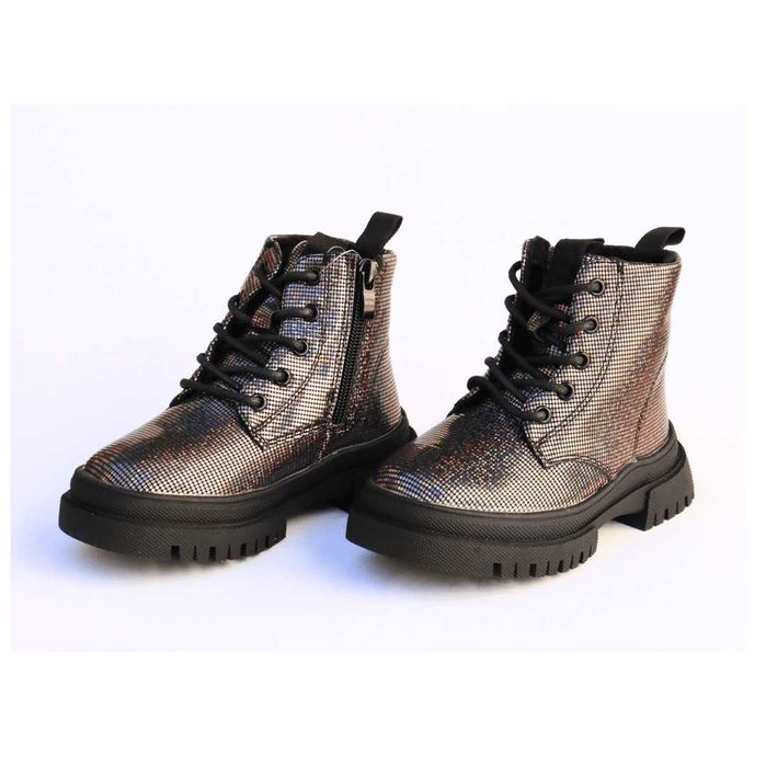 НОВО! Зимни боти за момиче с топъл хастар 25-30