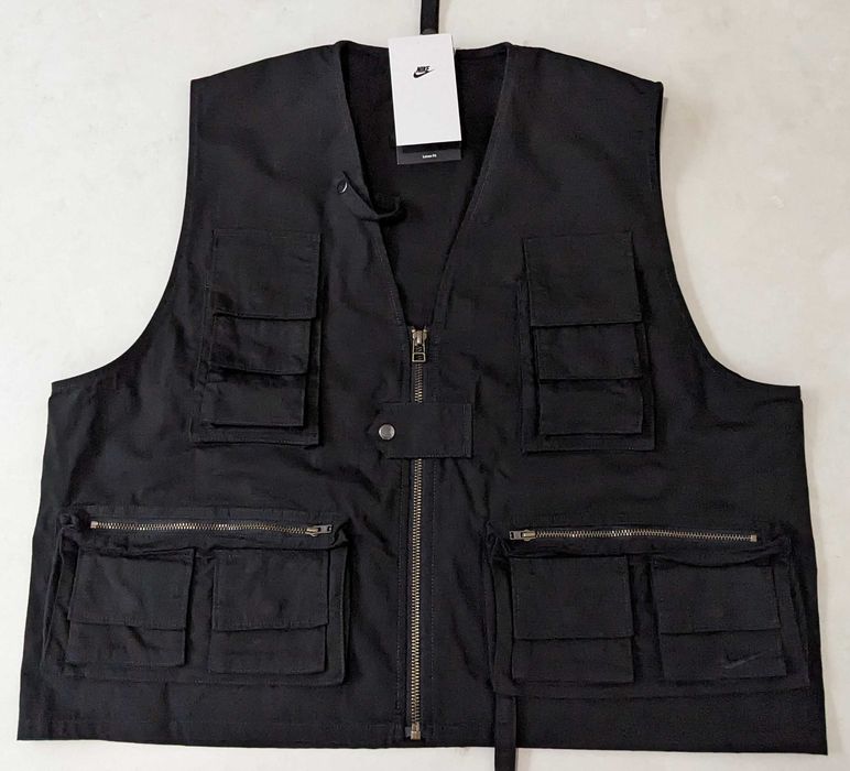 Nike Life Fishing мъжки черен рибарски елек донесен от Сащ. $175