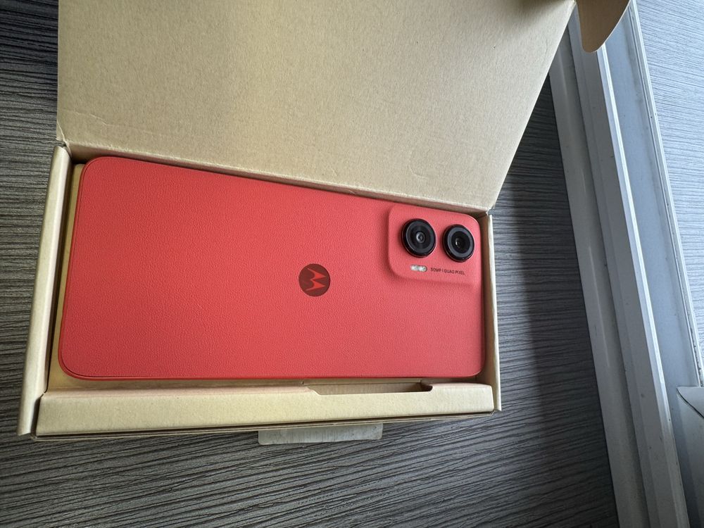 Нови! Motorola G35 2бр