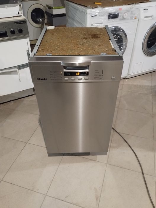 Съдомиялна Miele 45 см. Inox