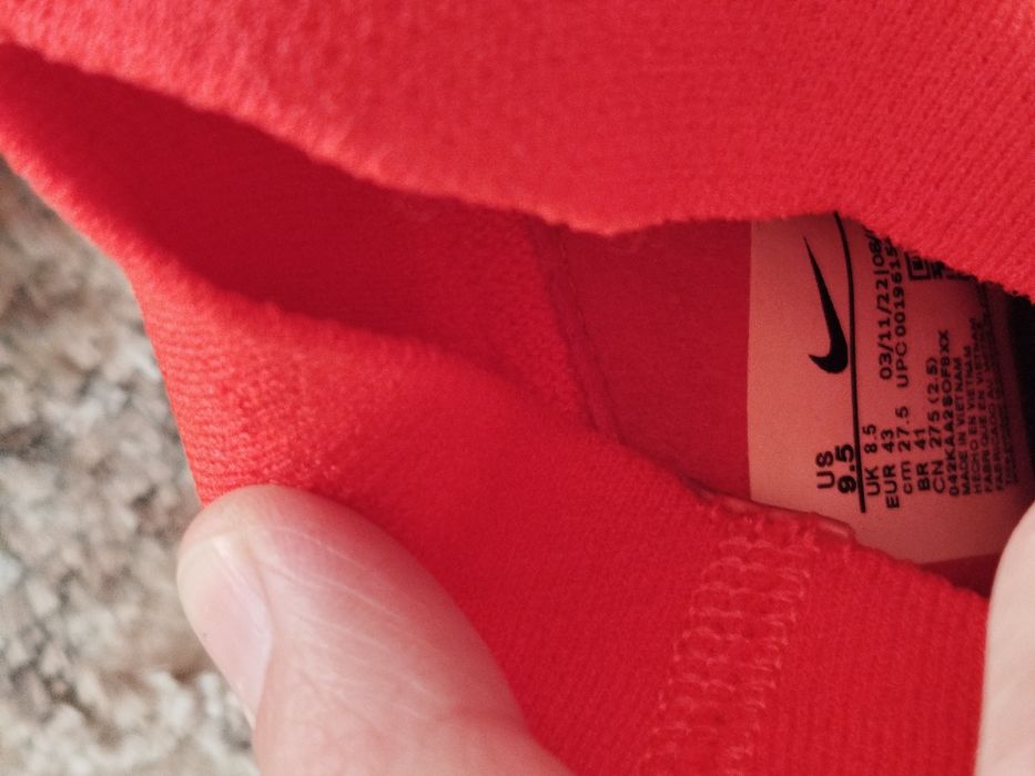 Butsi Nike Air Zoom futbol butsasi.