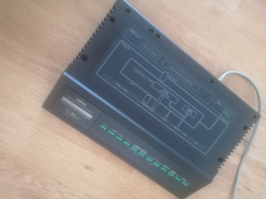 YAMAHA TX7 DX7 series Display