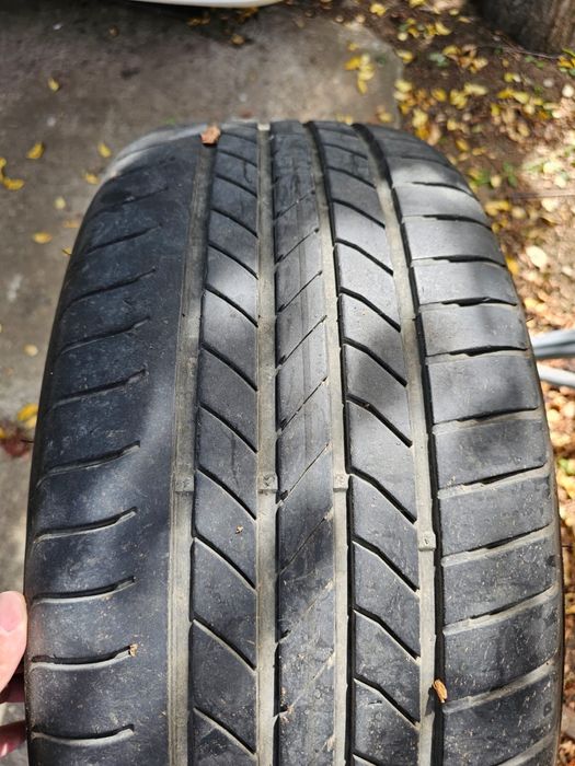2 anvelope runflat, dimensiuni 245/45/R19