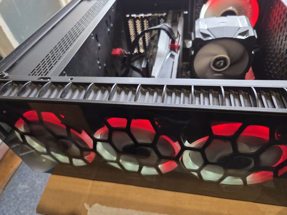 Компютър  Intel  10th