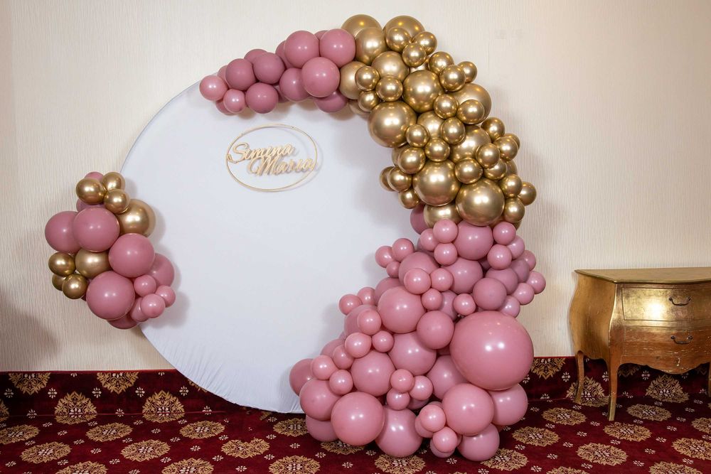 Aranjamente baloane pe arcada rotunda Majorate Botezuri Magazine