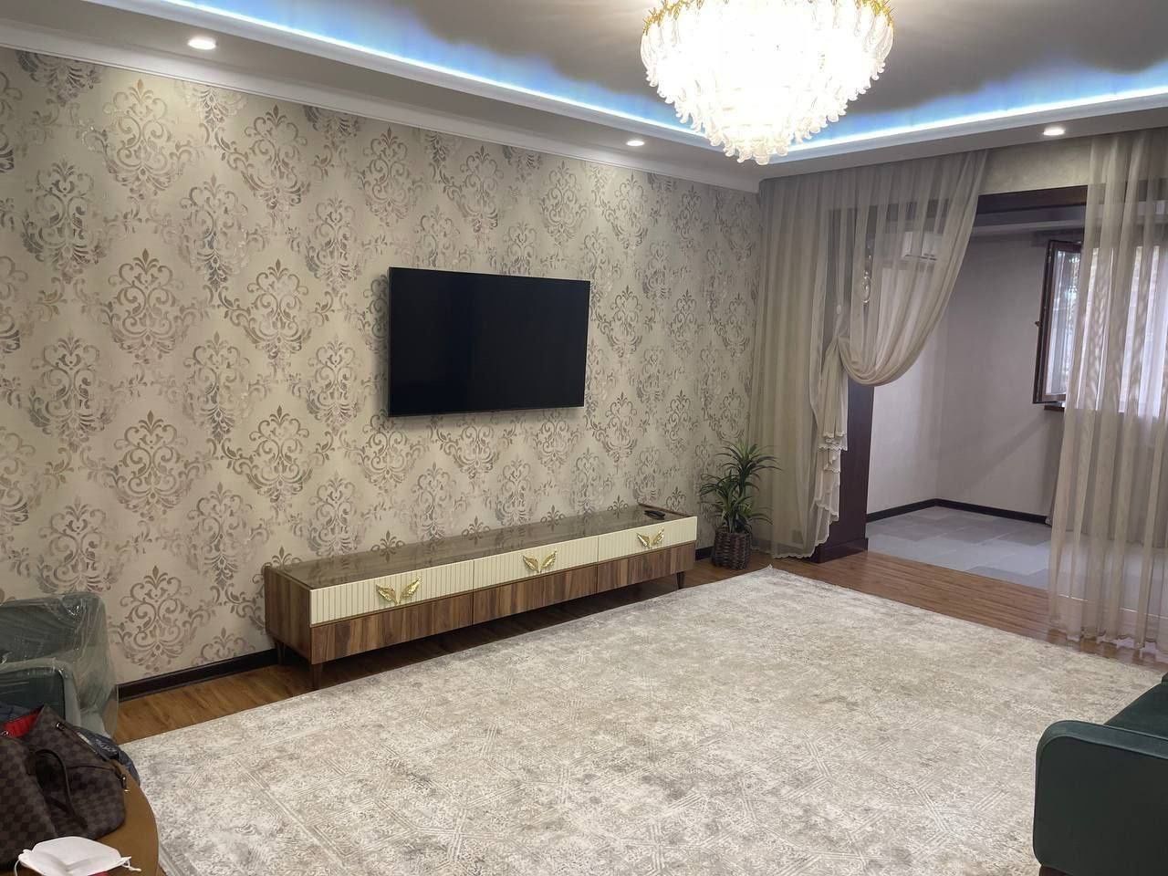 Продается 3х ком квартира на Ц-1, ор-р: ЭКО Парк/145 школа, 80 м²