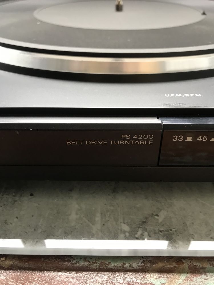 Pikup Grundig PS4200