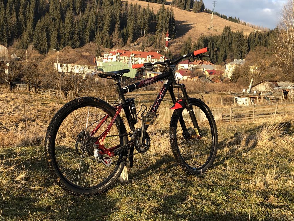 Vand MTB full suspension (GIANT) custom