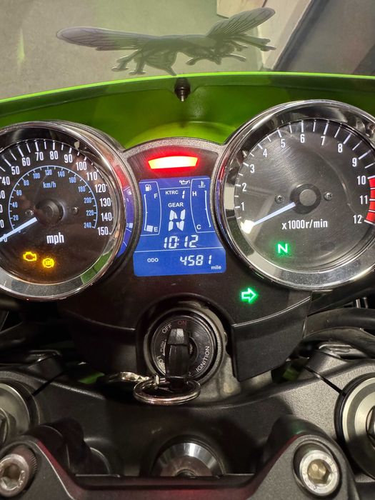 Motosikl Kawasaki Z900RS Café, 950 kub, AMERIKANKA