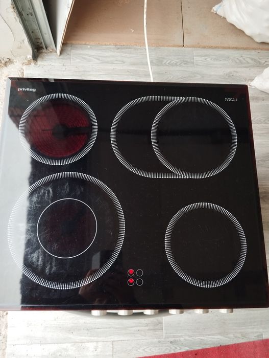 Vând Cuptor cu plită PRIVILEG