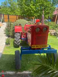 Vând tractor UTB445