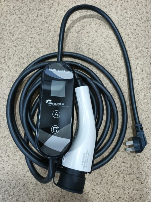 Зарядка 3,5 квт (подходит для всех электромобилей и гибридов)