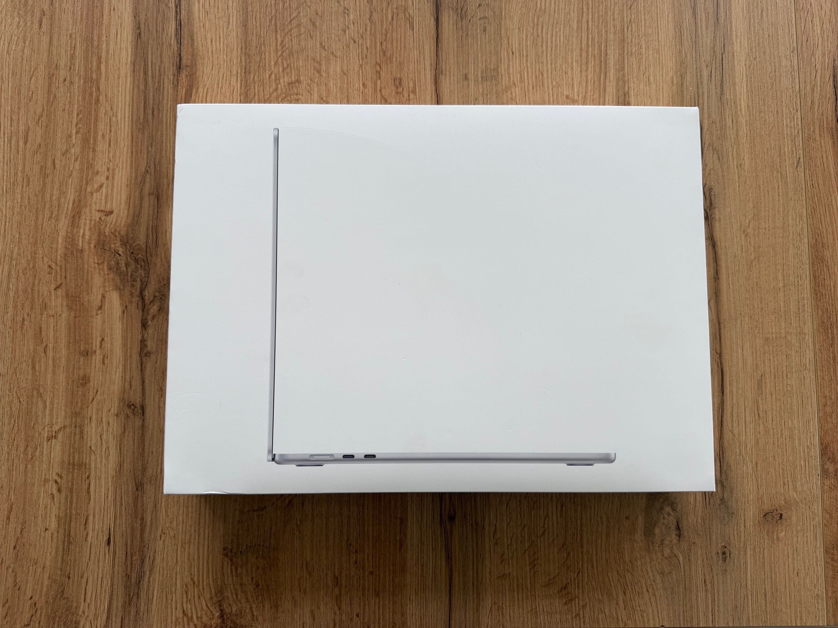ЧИСТО НОВ MacBook Air 15" M5 Chip 10-CPU, 10-GPU, 16GB RAM, 512GB SSD — миниатюра 1