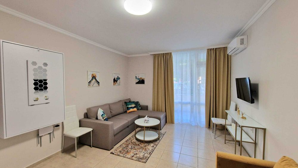 Продава се Едностаен апартамент в к.к. Слънчев бряг - 39 кв.м за 1257 €/кв.м - Снимка #2