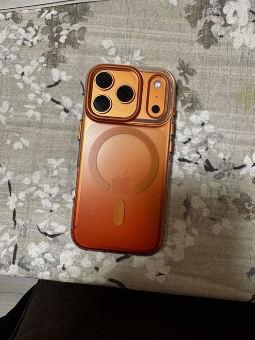 Продавам Iphone 17 pro