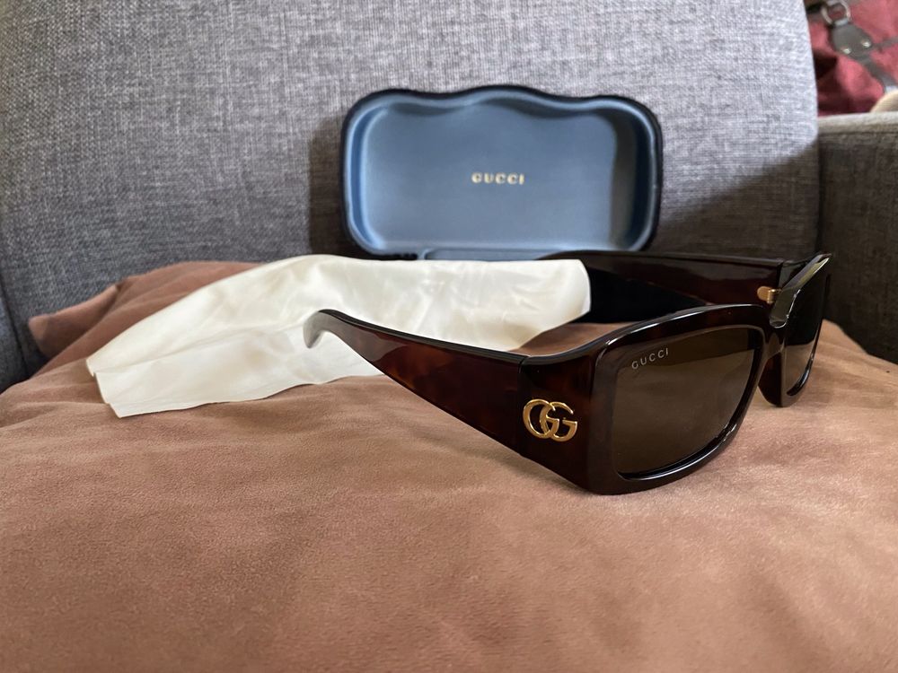 Gucci слънчеви очила, нови