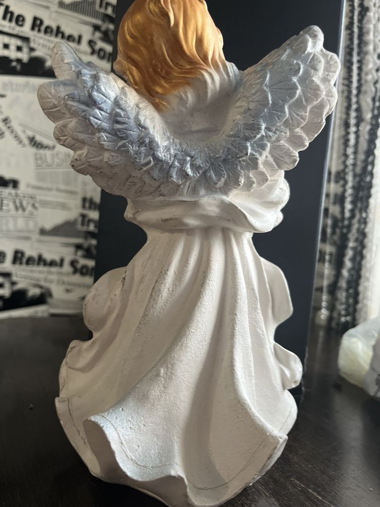 Ангел статуэтка