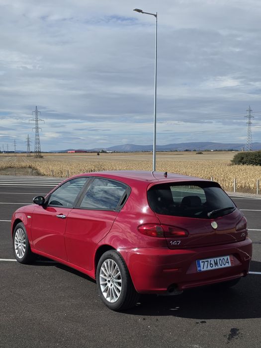 Alfa Romeo 147 Black Line 1.9 JTDm 120 - на части