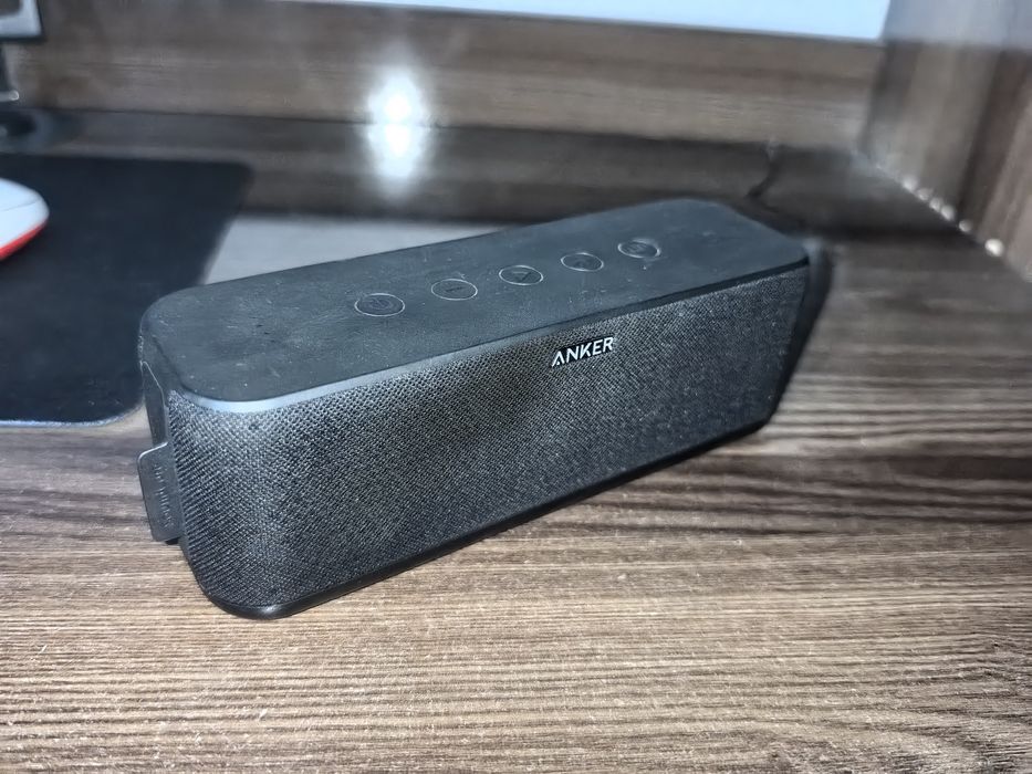 Колонка Anker Soundcore Boost