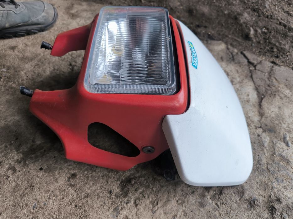 Фар ,маска за Honda XR