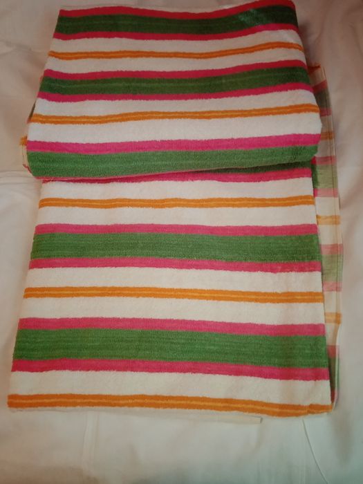 Махровые простыни, фланель, лён