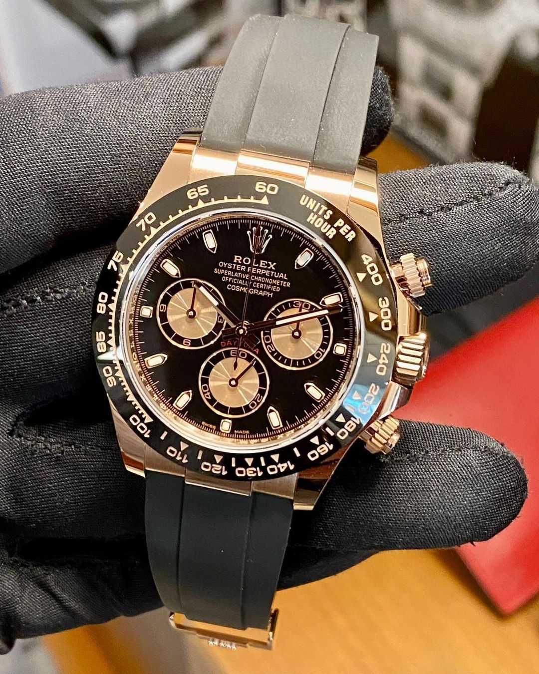 Часовници Rolex Daytona каучук-розово-злато